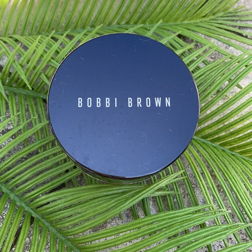 NIB Bobbi Brown Sheer Finish Loose Powder